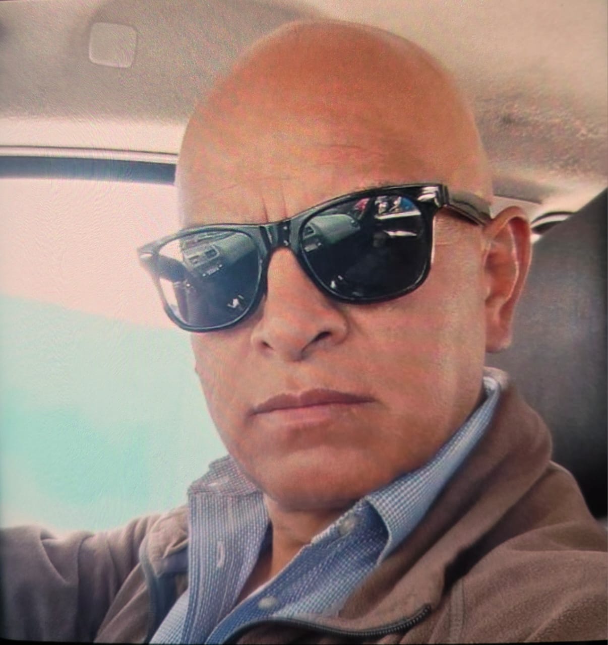 VíCTOR HUGO CAZORLA CHUMACERO