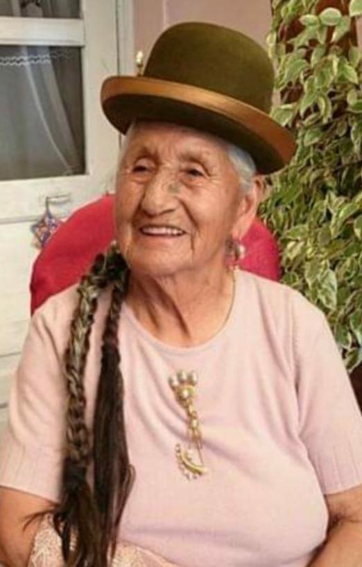 SRA. PILAR APAZA VDA. DE ACARAPI