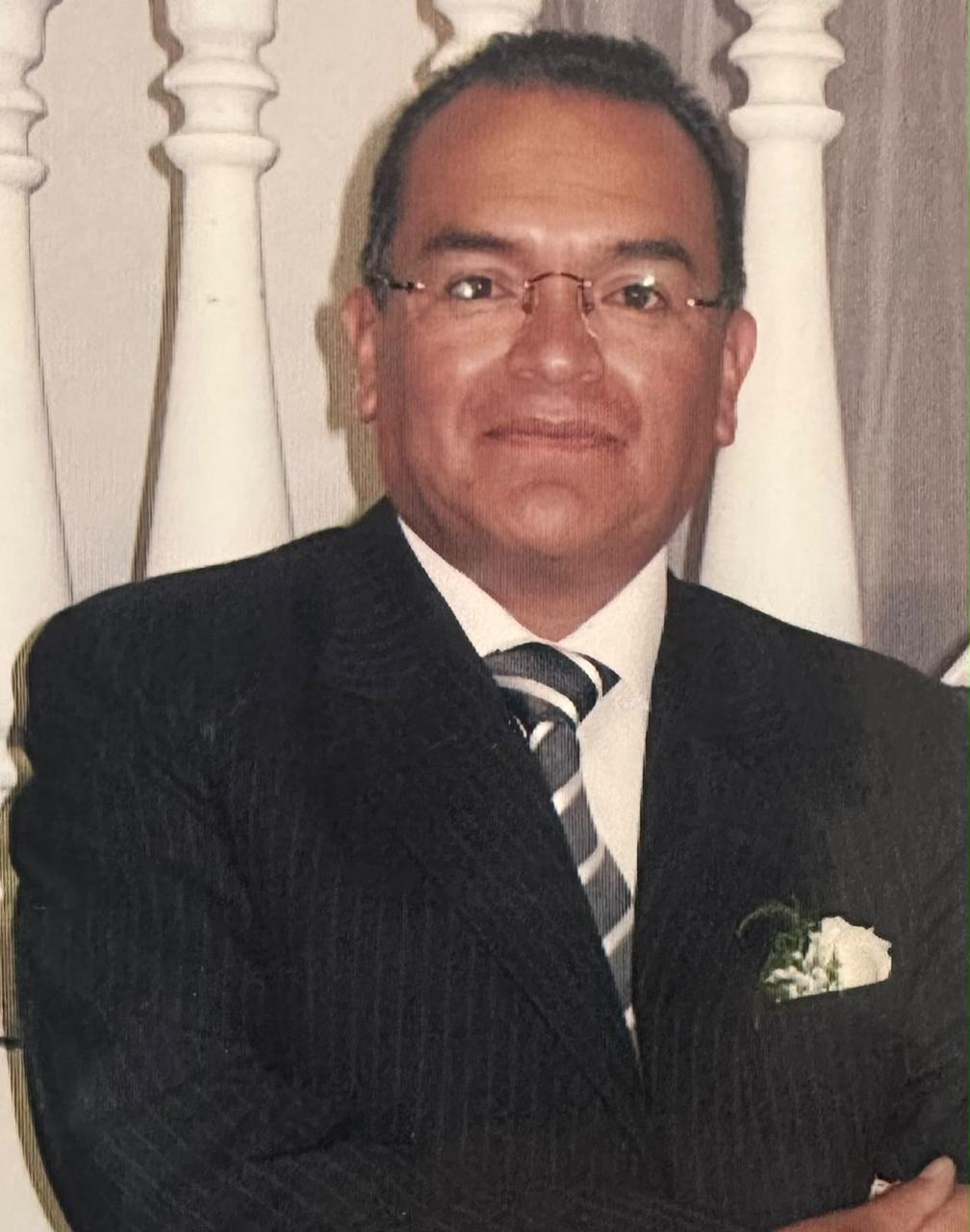 SR. ARIEL TERáN ESCOBAR
